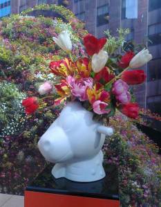 Jeff-Koons-Split-Rocker-4